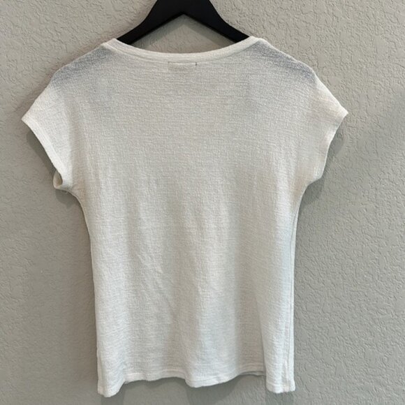 Lavish Botique knit white top in Small - Picture 9 of 9